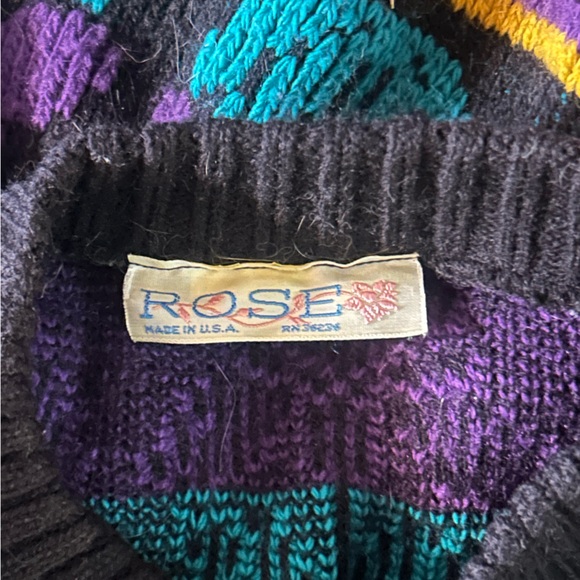 Colorful ROSE Cat Pattern Sweater - Picture 2 of 2